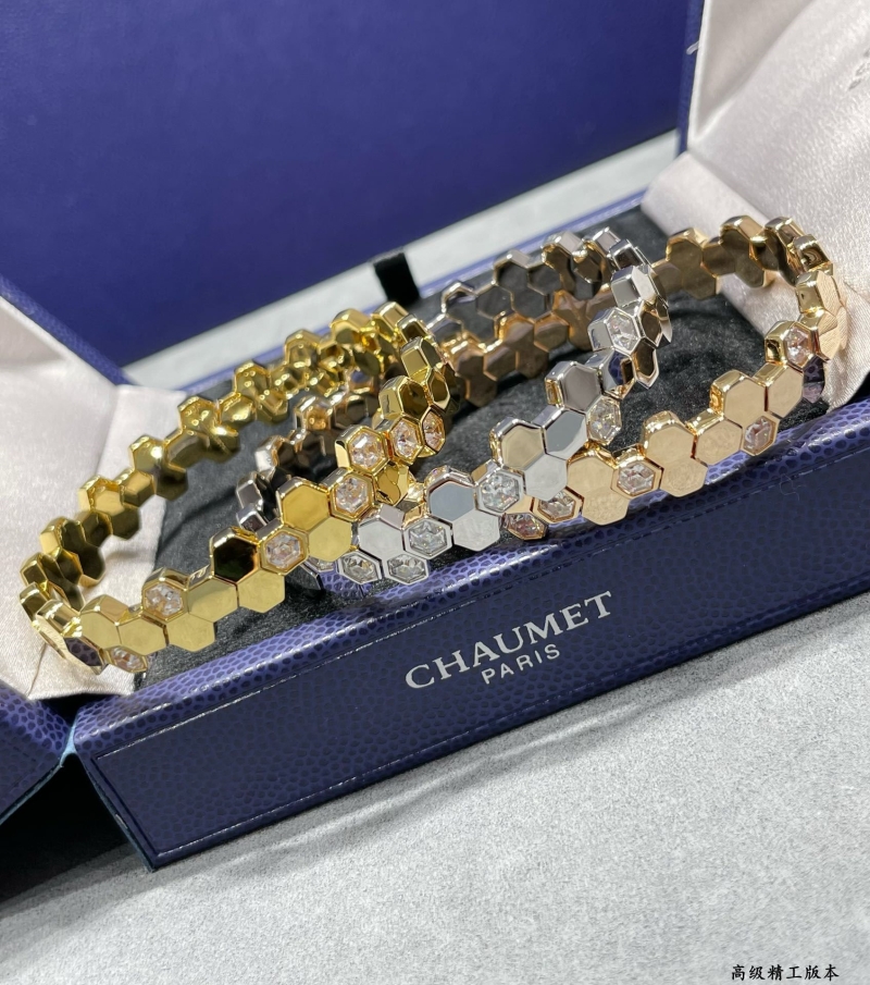 CHAUMET